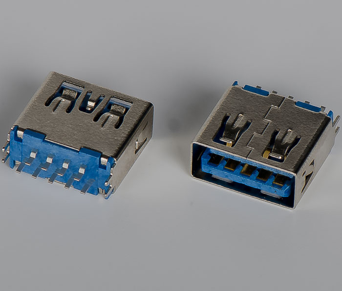 U3-095 USB 3.0 A F 短体夹板