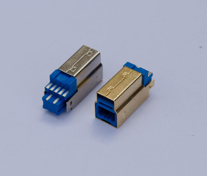 U3-059 USB 3.0 B M 焊线短体一体式